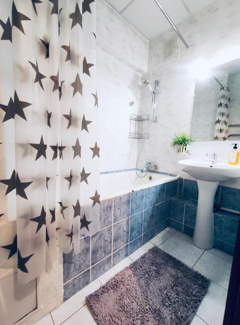 Like Home Apartments&Rooms Almaty Extérieur photo