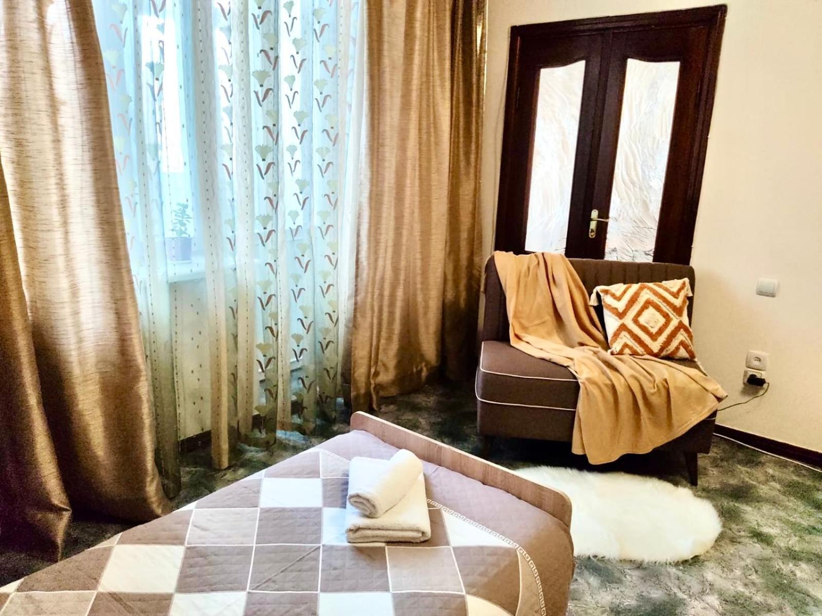 Like Home Apartments&Rooms Almaty Extérieur photo
